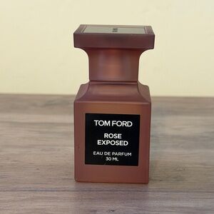 TOM FORD
Rose Exposed Eau de Parfum
New without box